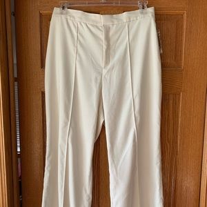 Wide leg linen pants from UNIQLO